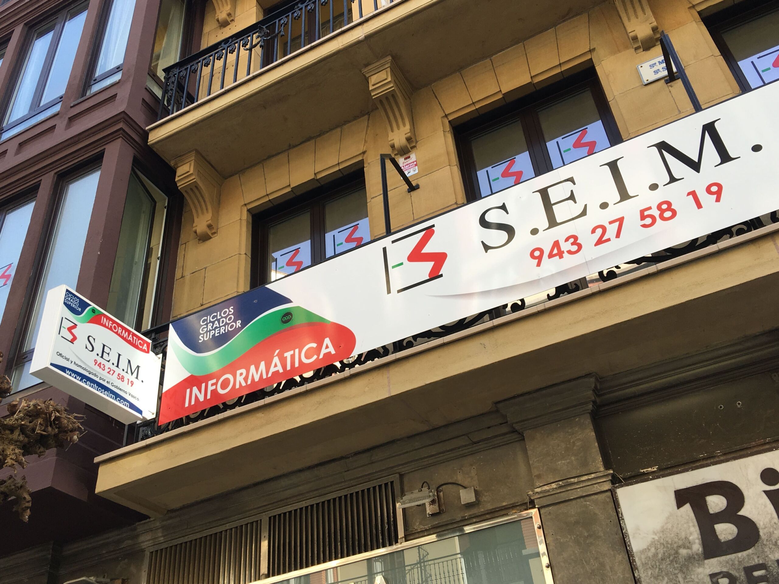 S.E.I.M. Centre